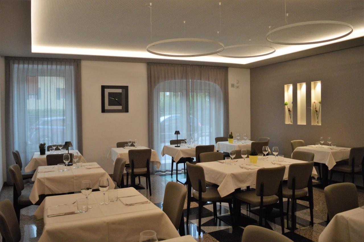 Albergo Ristorante Da Neni 모리 외부 사진
