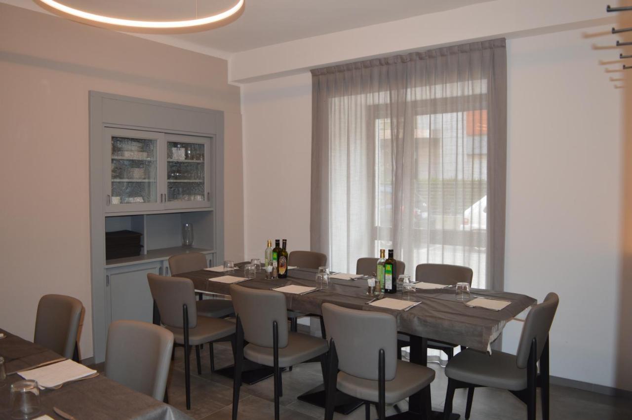 Albergo Ristorante Da Neni 모리 외부 사진