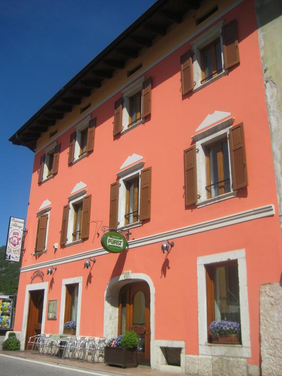 Albergo Ristorante Da Neni 모리 외부 사진